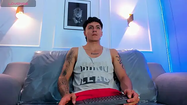 Leo santoro online show from 21, 3, 2026