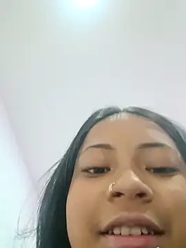 LilyCutee  online show from 16, 10, 2025
