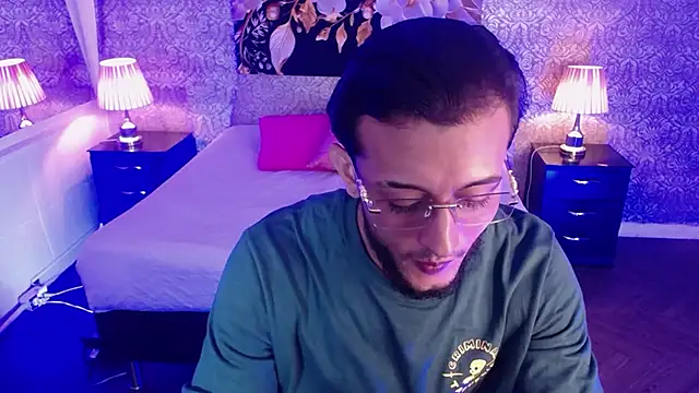 Snapshot of jonas_conor chatting on 10, 11, 2025 jonas conor online show from 10, 11, 2025