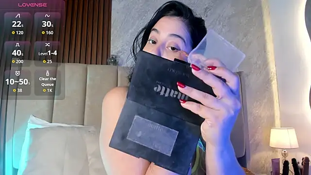  Cris Spicy  online show from 12, 1, 2026