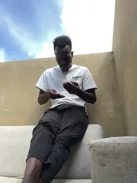 cuminsidebby online show from 9, 4, 2026