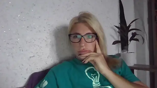 fox red lady7 online show from 2, 10, 2025