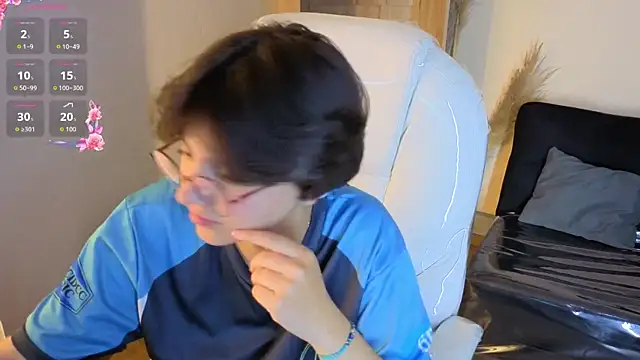 Nathaly ds online show from 23, 10, 2025