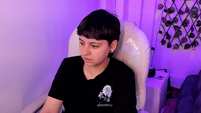 Nathaly ds online show from 18, 3, 2026