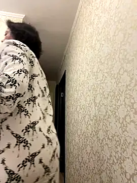 Kiravix online show from 15, 10, 2025