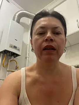 Kiravix online show from 9, 4, 2026