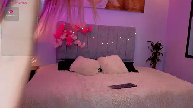 antonellastar24  online show from 22, 9, 2025