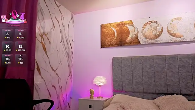 antonellastar24  online show from 8, 4, 2026