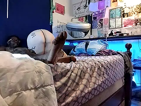 Snapshot of SnowBunny1224 chatting on 26, 9, 2025 SnowBunny1224 online show from 26, 9, 2025