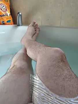 whitewagonsuck online show from 11, 4, 2026