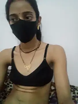Snapshot of Sexey-Komal chatting on 17, 10, 2025 Sexey-Komal online show from 17, 10, 2025