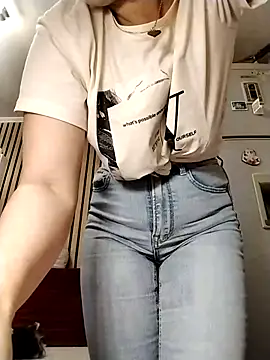 Snapshot of Mayaaaaaa_ chatting on 24, 2, 2026 Mayaaaaaa online show from 24, 2, 2026