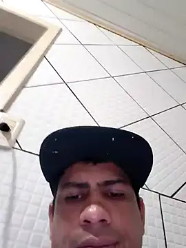 Snapshot of paulinhogostosinho chatting on 5, 10, 2025 paulinhogostosinho online show from 5, 10, 2025