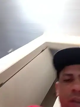 paulinhogostosinho online show from 18, 1, 2026