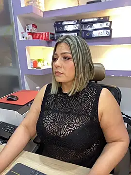 isabella horney  online show from 5, 3, 2026