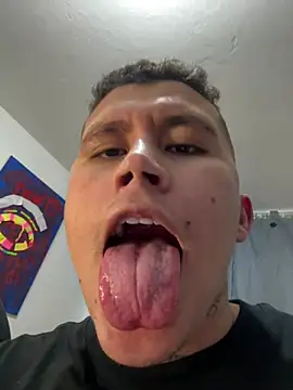 Snapshot of Kurtxxx22 chatting on 5, 6, 2026 Kurtxxx22 online show from 5, 6, 2026