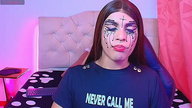 lailahdark online show from 26, 10, 2025