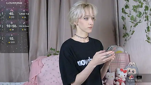 NextVibe  online show from 30, 11, 2025