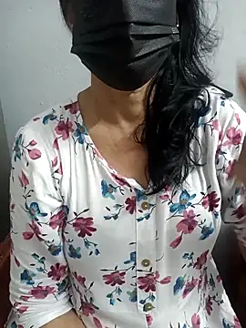 Snapshot of ammala_honey chatting on 12, 10, 2025 ammala honey online show from 12, 10, 2025