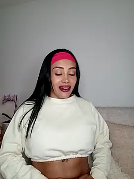 Snapshot of DiosaFortuna chatting on 7, 5, 2026 DiosaFortuna online show from 7, 5, 2026