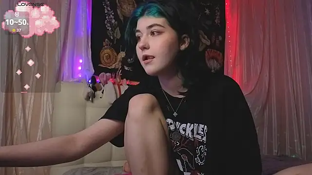 Miko Meow online show from 15, 9, 2025