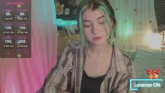 Snapshot of Miko_Meow chatting on 1, 2, 2026 Miko Meow online show from 1, 2, 2026