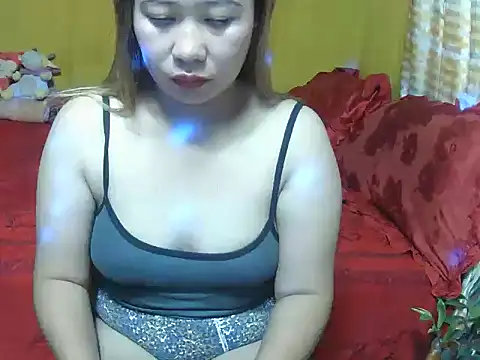 Strawberryyou online show from 18, 11, 2025