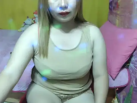 Strawberryyou online show from 5, 12, 2025