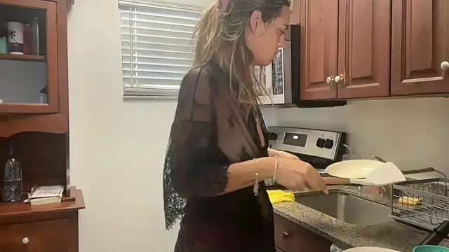 prettyykitty22 online show from 21, 3, 2026