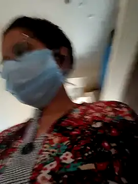 Snapshot of thanusi_2 chatting on 20, 12, 2025 thanusi 2 online show from 20, 12, 2025