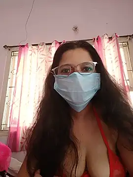 Snapshot of thanusi_2 chatting on 20, 7, 2026 thanusi 2 online show from 20, 7, 2026
