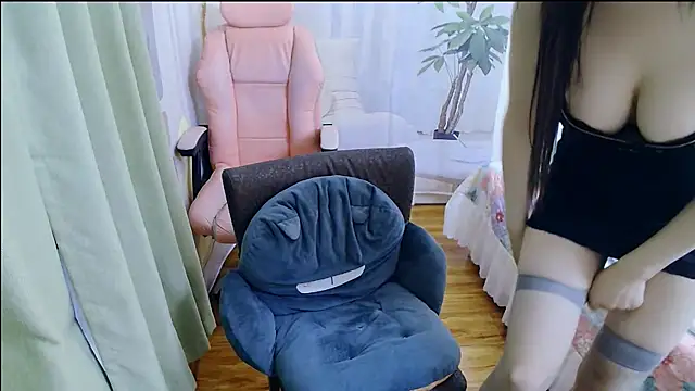 Winnie-01 online show from 28, 4, 2026