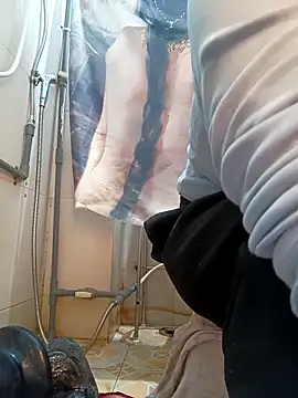 Snapshot of linhlinh_xx87 chatting on 15, 2, 2026 linhlinh xx87 online show from 15, 2, 2026