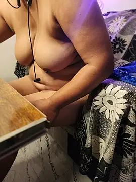 Delisha143 online show from 28, 5, 2026
