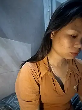 LinhNa999 online show from 14, 4, 2026