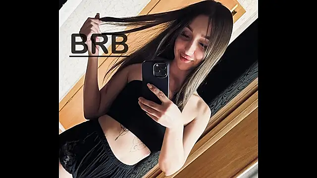 Snapshot of sheillawood chatting on 30, 11, 2025 sheillawood online show from 30, 11, 2025