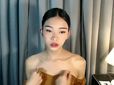 holyakiesha online show from 22, 2, 2026