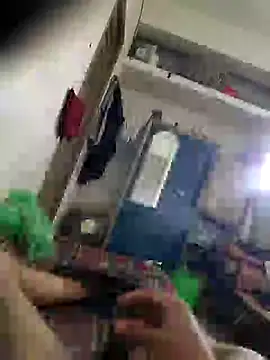 Snapshot of hotbull30 chatting on 26, 9, 2025 hotbull30 online show from 26, 9, 2025