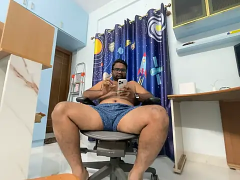 snickersnee online show from 10, 2, 2026