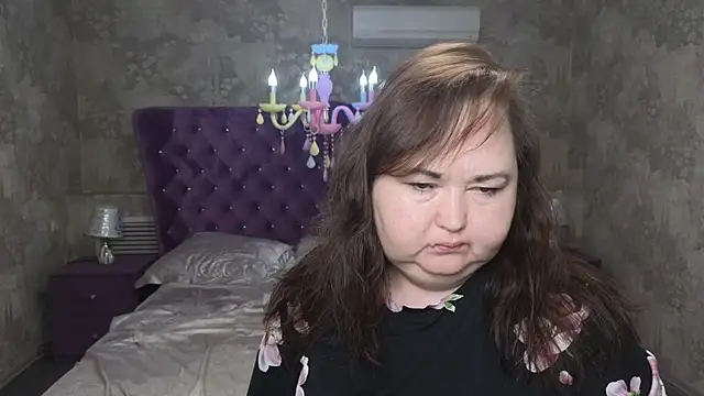 Eloisa Eliot online show from 18, 11, 2025