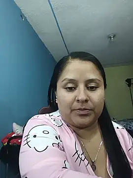 Snapshot of samy_ttt chatting on 15, 5, 2026 samy ttt online show from 15, 5, 2026