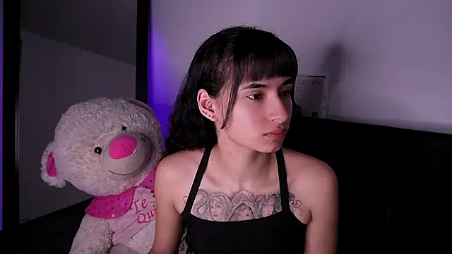 Alynn Bri  online show from 31, 7, 2026