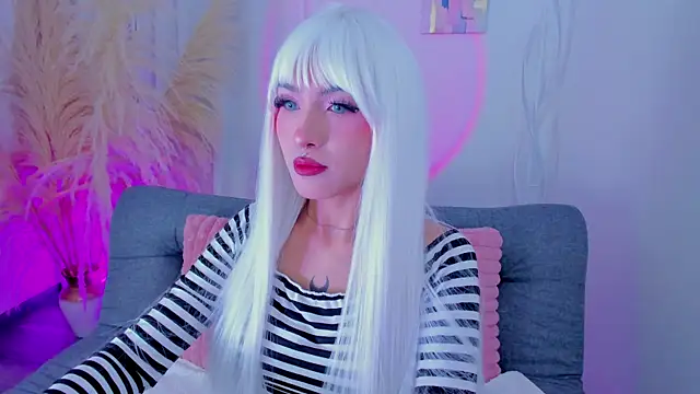 Snapshot of cuteezoe chatting on 18, 11, 2025 cuteezoe online show from 18, 11, 2025