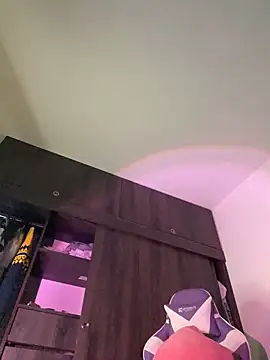 Flora Minx online show from 16, 2, 2026