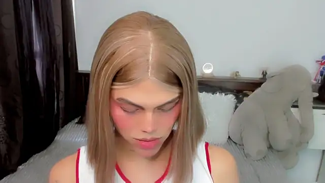 Flora Minx online show from 2, 3, 2026