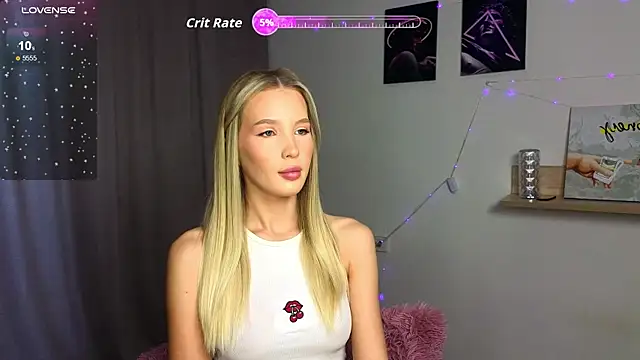 Snapshot of _Cutiefull_Lion_ chatting on 15, 9, 2025 Cutiefull Lion online show from 15, 9, 2025