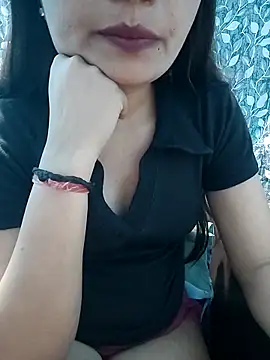 Vaani Actress online show from 18, 4, 2026