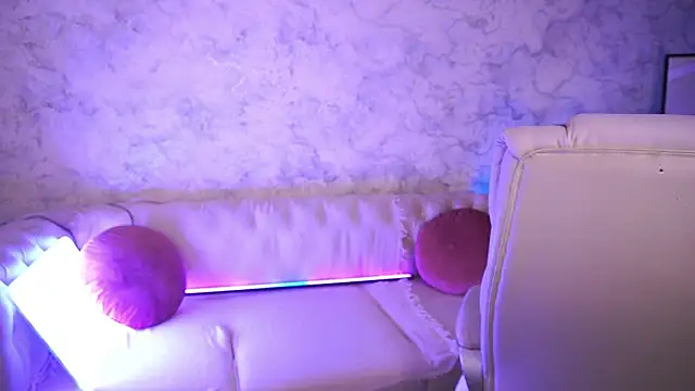 CurlyCandyXX online show from 24, 10, 2025