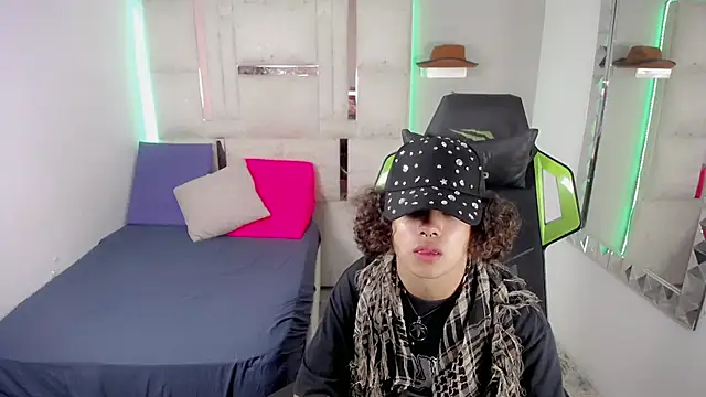 Stein  online show from 13, 11, 2025