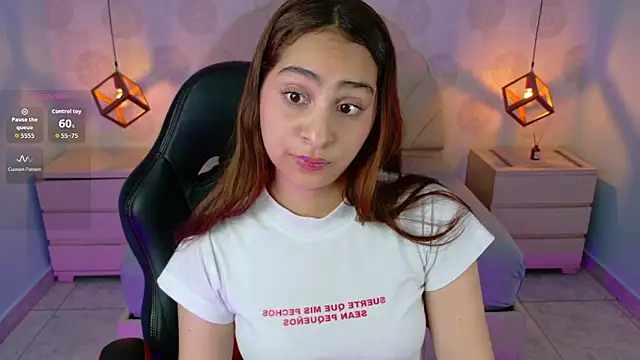 Snapshot of AIXATRISTA1 chatting on 4, 10, 2025 AIXATRISTA1 online show from 4, 10, 2025